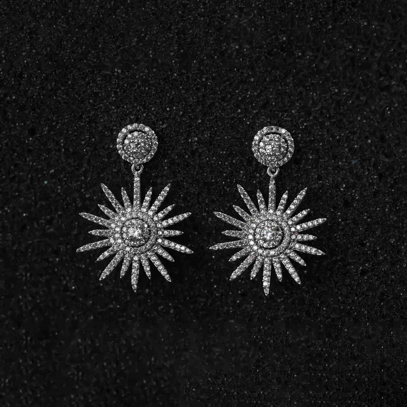 925 Sterling Silver Sensation Snowflake Drop Earrings