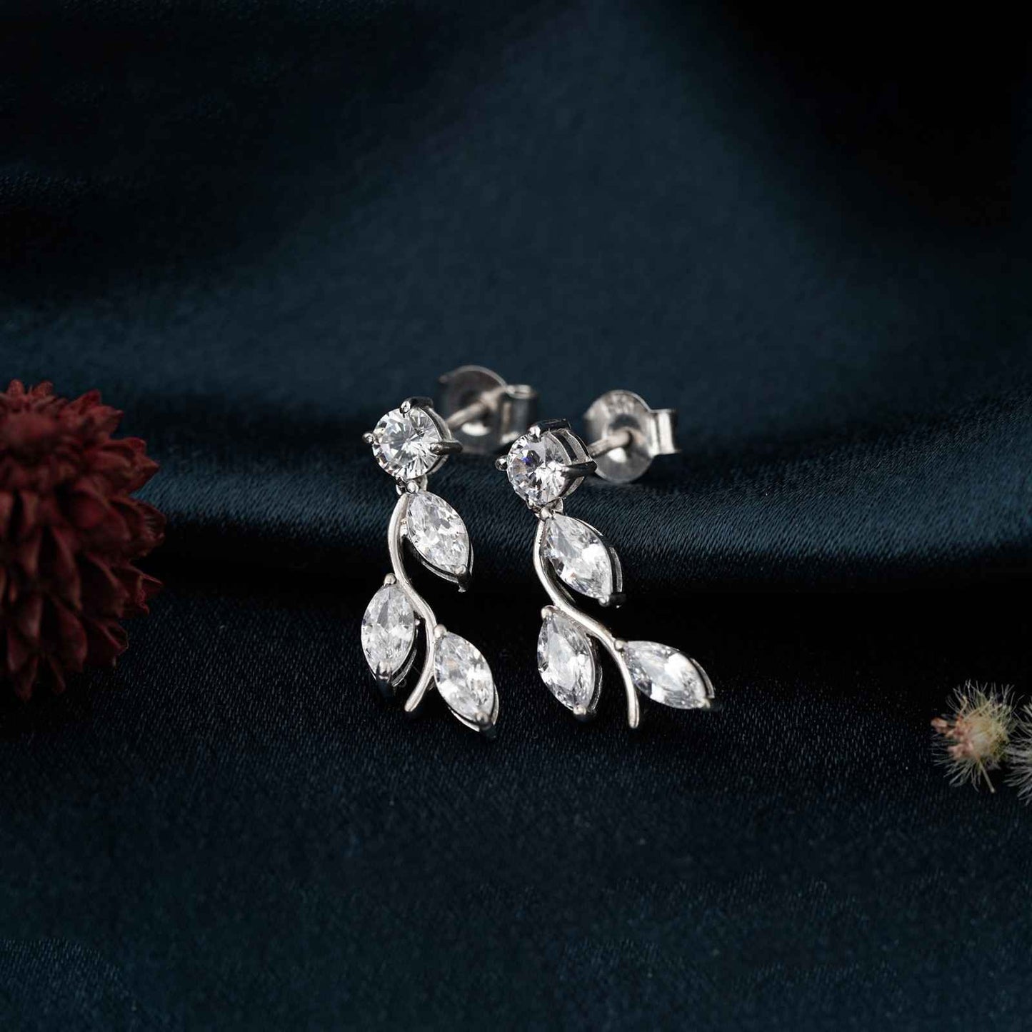 925 Sterling Silver Lush Leafy Stud Earrings