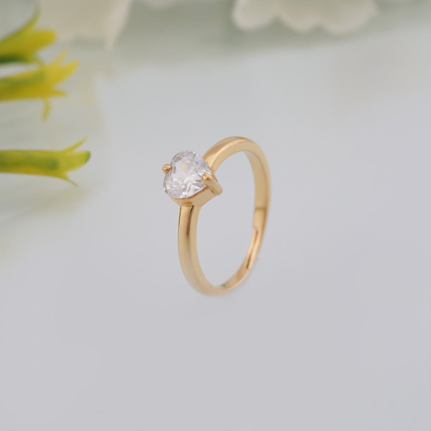 Golden Melting Heart Stunning Ring